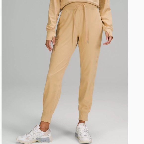 lululemon athletica Pants - 🧡NWOT Lululemon Ready to Rulu High Rise Super soft Joggers in Pecan🧡